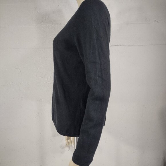 Talbots black 100% Cashmere crocheted V-Neck pullover sweater ladies Medium - Picture 7 of 9